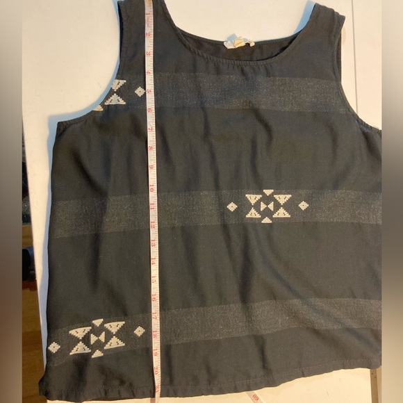 Eileen Fisher Sleeveless Cotton/Organic Cotton Top Southwest Design Size Medium - Picture 8 of 9